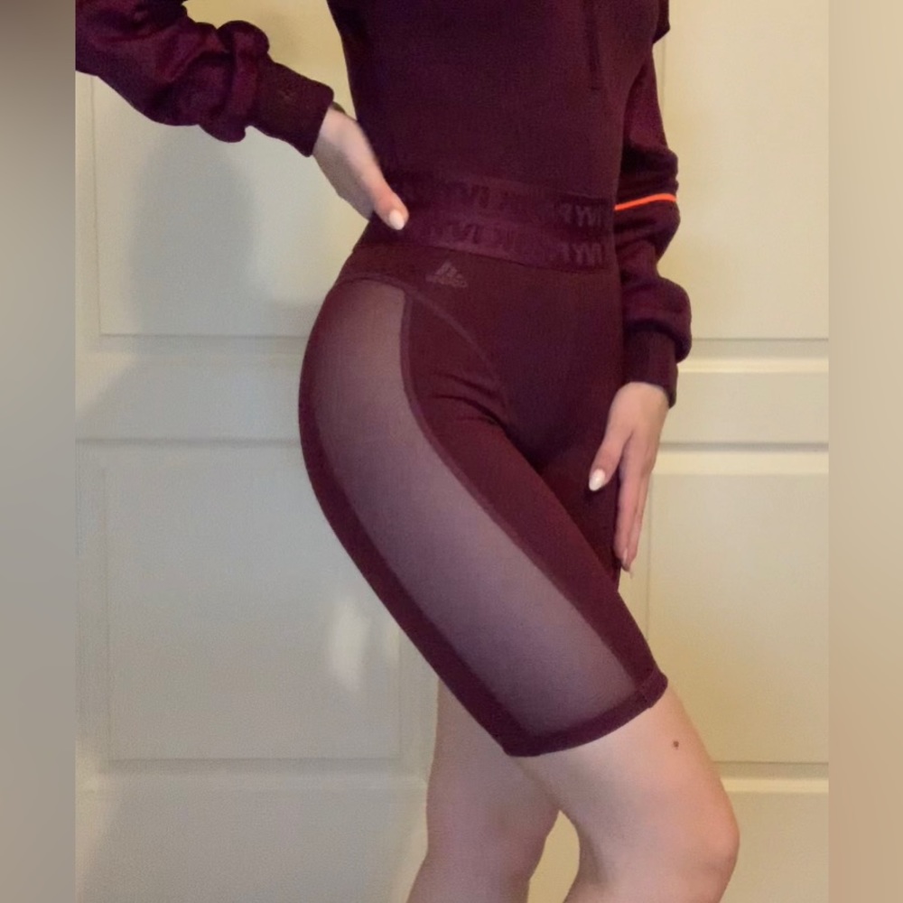 Ivy park maroon set- biker short/body suit - Picture 6 of 6